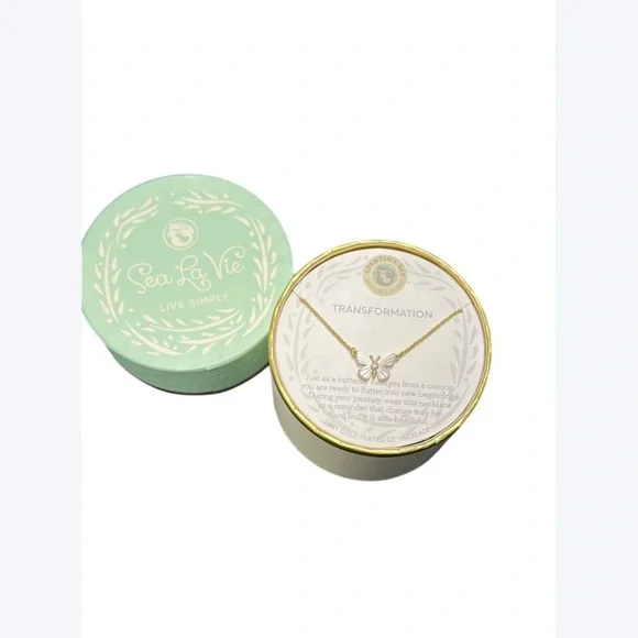 🦋 Sea La Vie “Transformation” Butterfly Necklace – 18K Gold Plated | Gift Ready - Picture 1 of 3